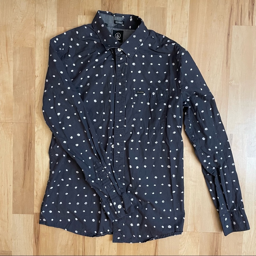 Volcom button-up shirt | size S